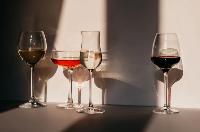 La cristalería como instrumento: guía definitiva para elegir la copa perfecta según el estilo de Montilla-Moriles